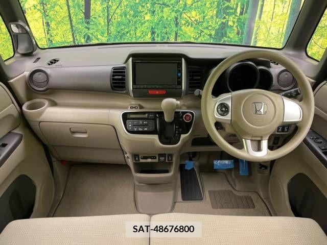 Honda N BOX 2017-04 278551-1
