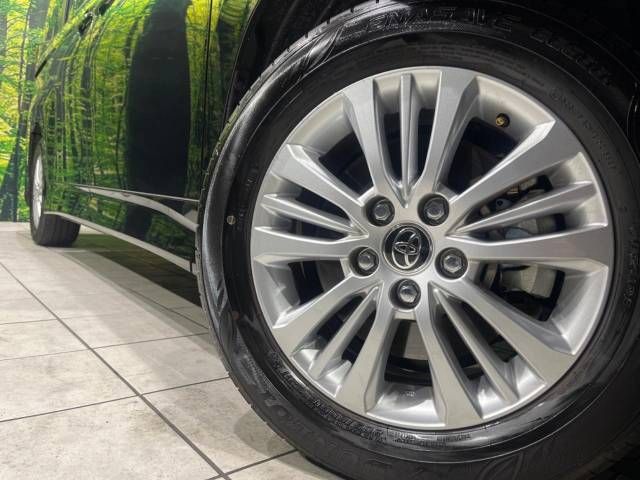 Toyota NOAH 2023-06 188957-15