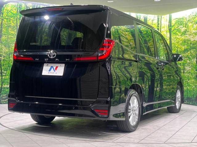 Toyota NOAH 2023-06 188957-19