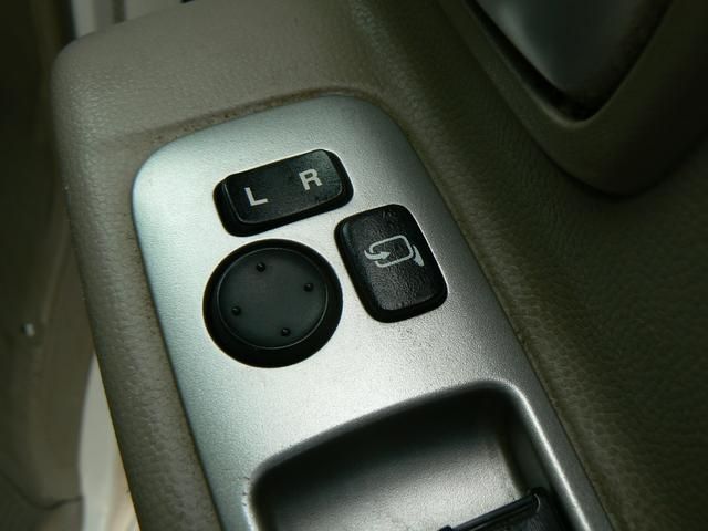 Suzuki EVERY WAGON 2011-01 967-12