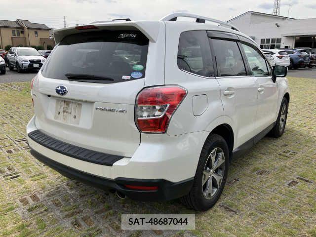 Subaru FORESTER 2014-03 270192-2