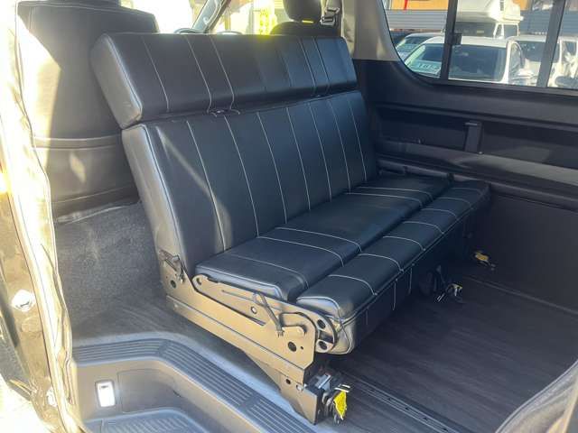 Toyota HIACE WAGON 2013-09 181834-12