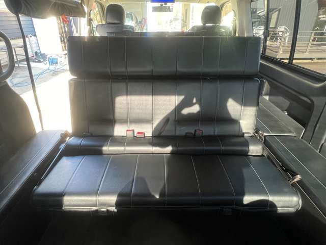 Toyota HIACE WAGON 2013-09 181834-15