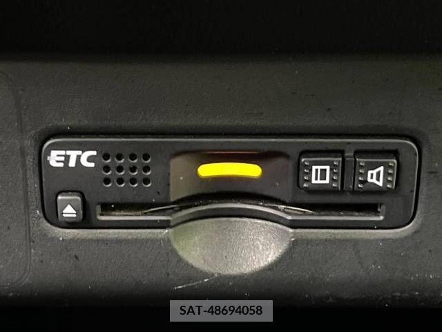 Honda N BOX CUSTOM 2016-03 214196-7