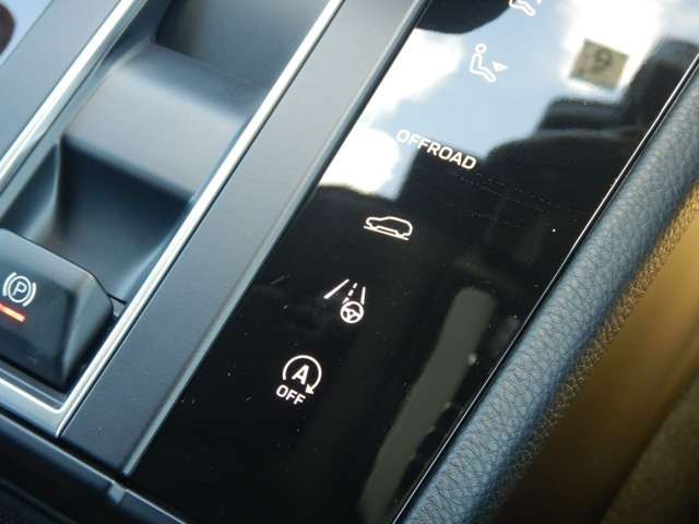 Porsche MACAN 2023-06 23362-17