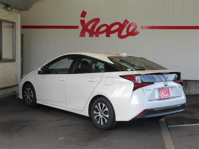 Toyota PRIUS 2020-03 27853-1