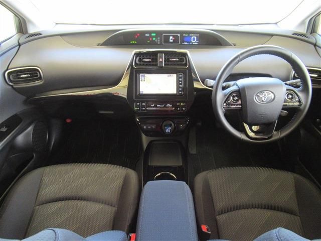Toyota PRIUS 2020-03 27853-4
