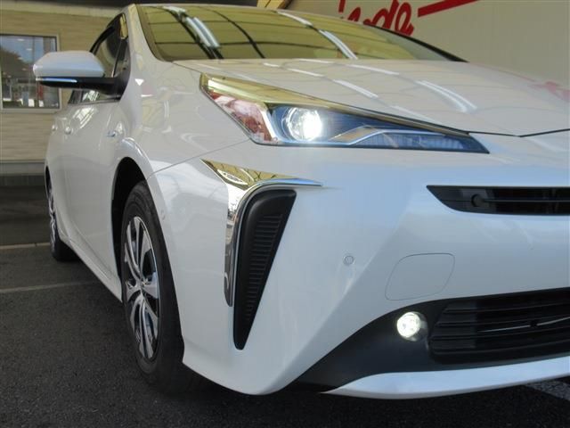 Toyota PRIUS 2020-03 27853-16