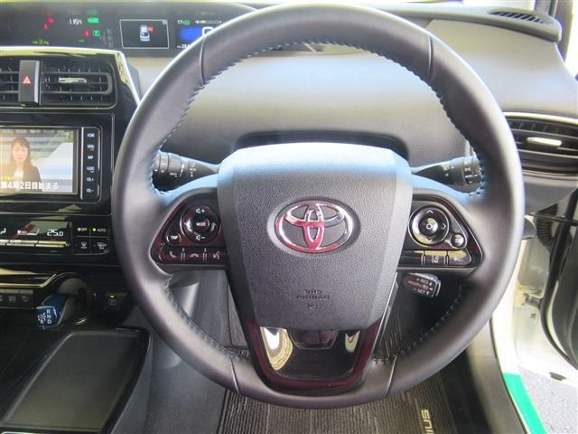 Toyota PRIUS 2020-03 27853-6