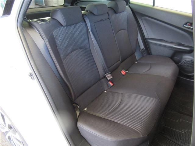 Toyota PRIUS 2020-03 27853-12