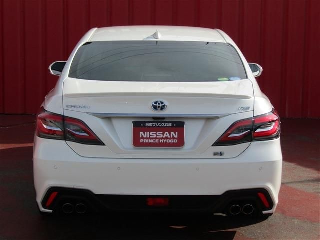 Toyota CROWN SEDAN 2018-08 190107-24