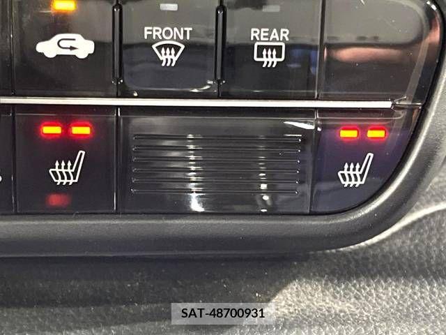 Honda N BOX CUSTOM 2020-05 279166-7