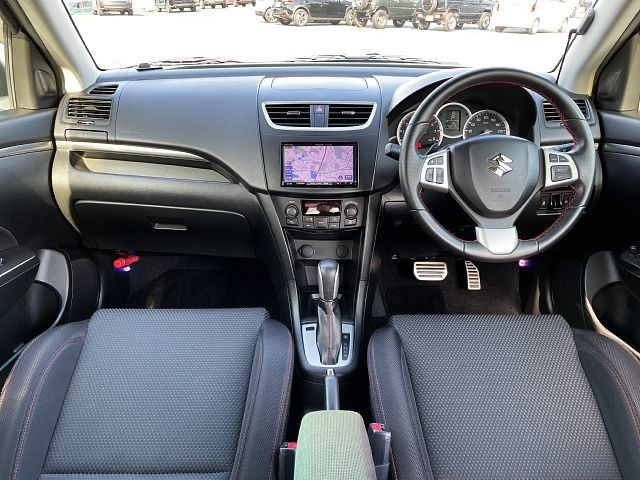 Suzuki SWIFT 2013-07 192326-1