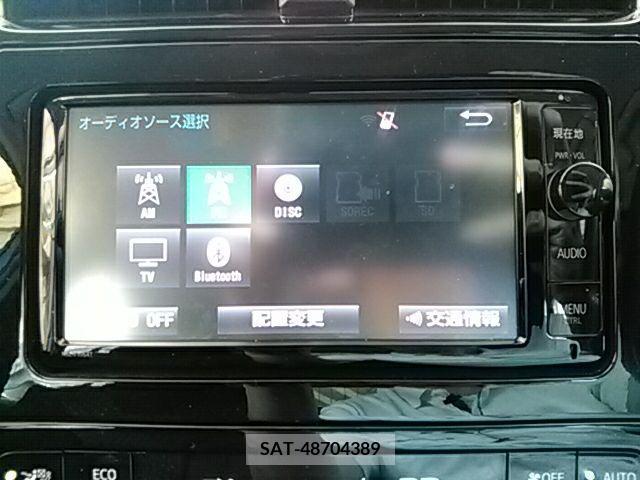 Toyota PRIUS 2016-01 282309-13