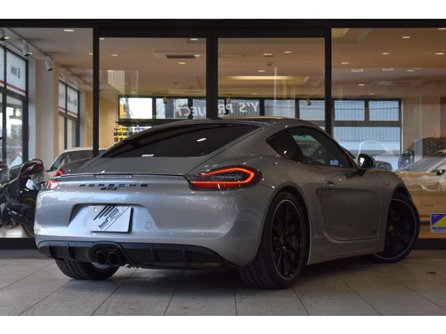 Porsche CAYMAN 2015-06 11260-23