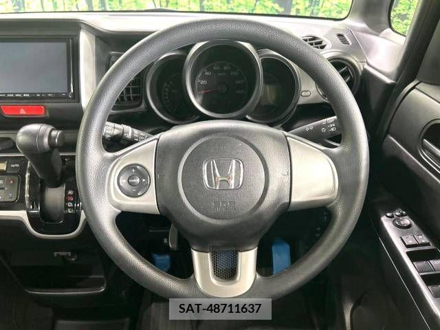 Honda N BOX 2014-02 306554-11