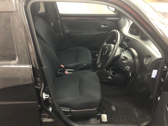 Daihatsu ESSE 2011-03 187702-9