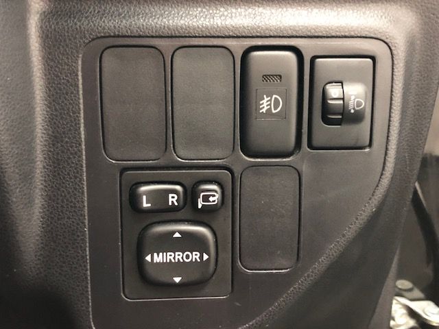 Daihatsu ESSE 2011-03 187702-22