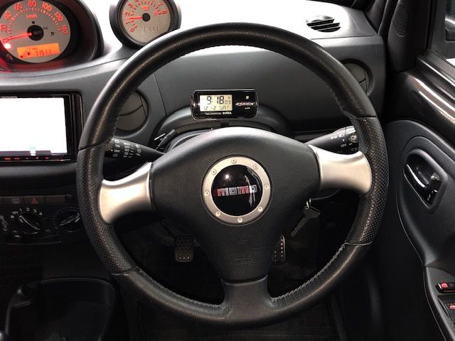 Daihatsu ESSE 2011-03 187702-13
