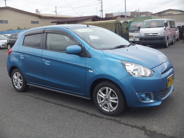 Mitsubishi MIRAGE HATCHBACK 2013-10 12766-2