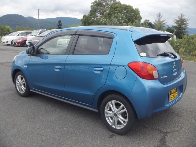 Mitsubishi MIRAGE HATCHBACK 2013-10 12766-8