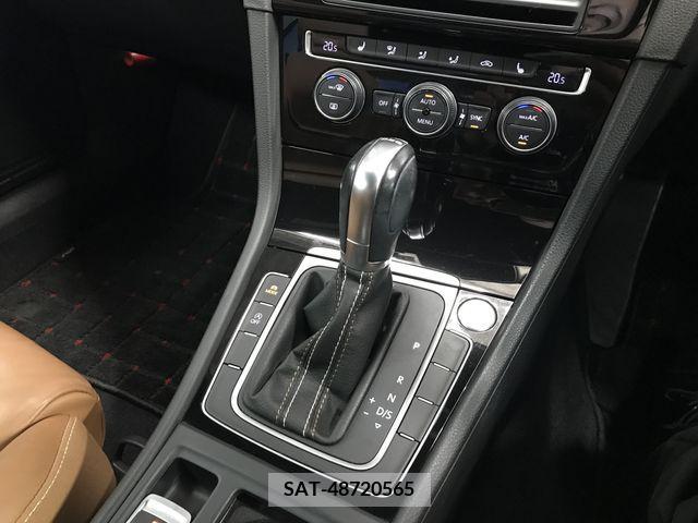 VolksWagen GOLF 2016-01 320291-23