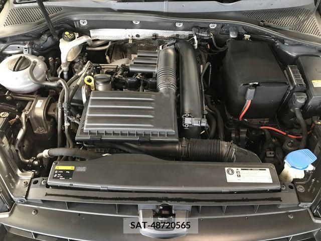 VolksWagen GOLF 2016-01 320291-29