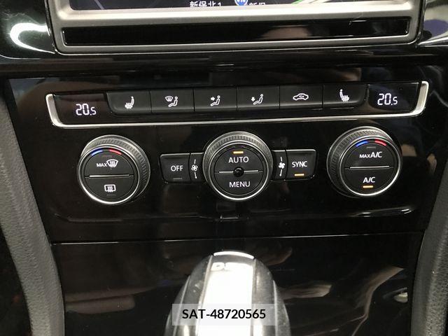 VolksWagen GOLF 2016-01 320291-24