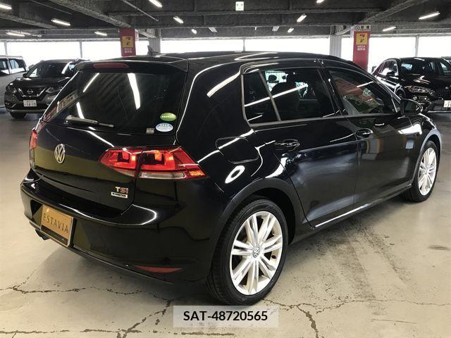 VolksWagen GOLF 2016-01 320291-7