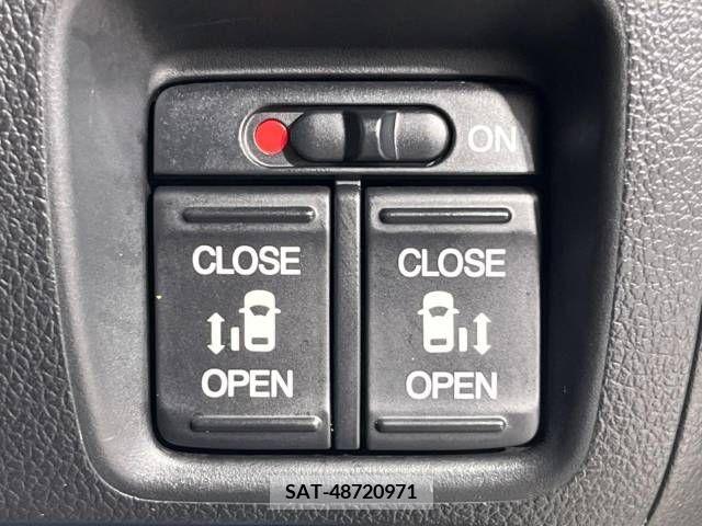 Honda N BOX CUSTOM 2012-04 328217-4