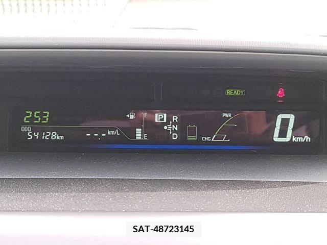 Toyota PRIUS ALPHA 2014-01 386564-28