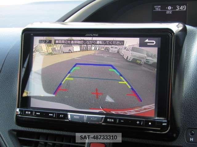 Toyota VOXY 2015-08 215697-9