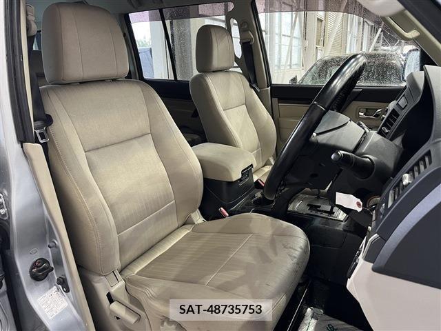 Mitsubishi PAJERO 2013-05 207605-18