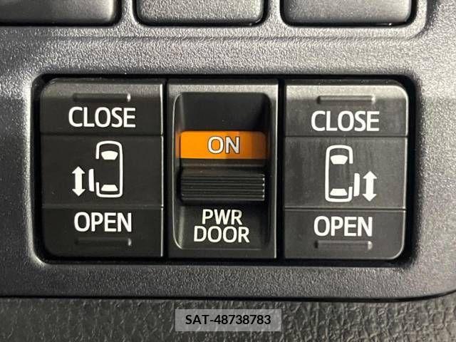 Toyota VOXY 2019-12 289300-3