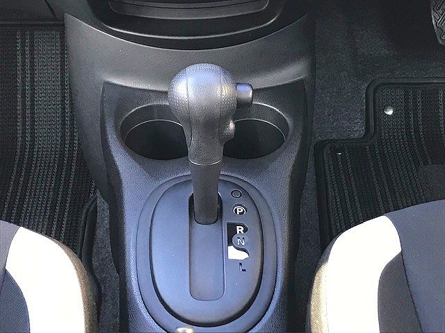 Nissan NOTE 2017-03 13721-19