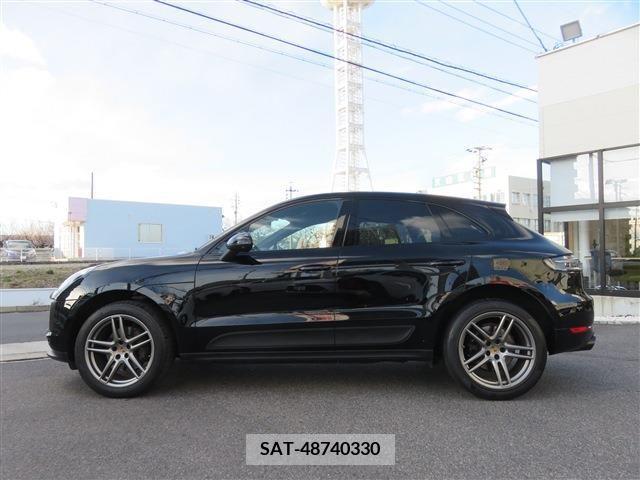 Porsche MACAN 2019-09 216232-3