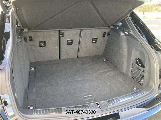 Porsche MACAN 2019-09 216232-16
