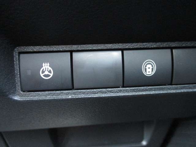 Nissan NOTE 2023-03 180585-6