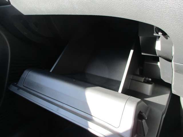 Nissan NOTE 2023-03 180585-9