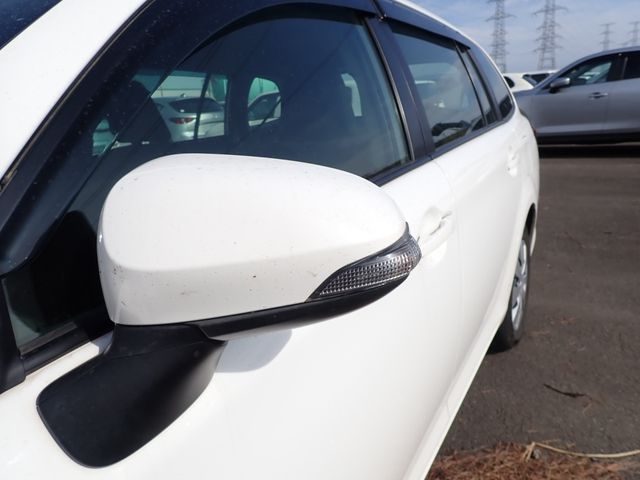Toyota COROLLA FIELDER 2016-10 17194-3