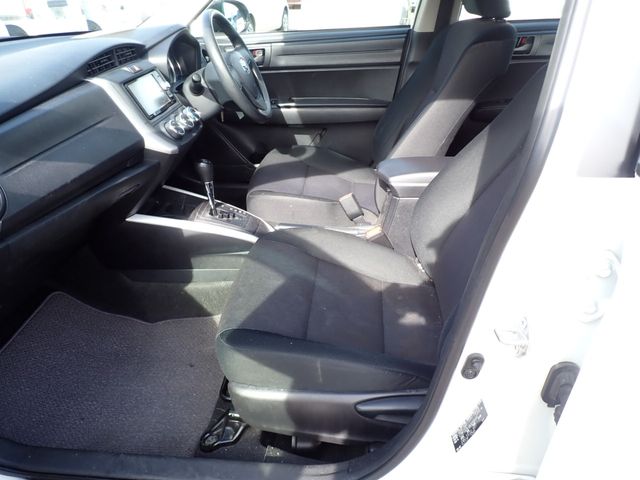 Toyota COROLLA FIELDER 2016-10 17194-19