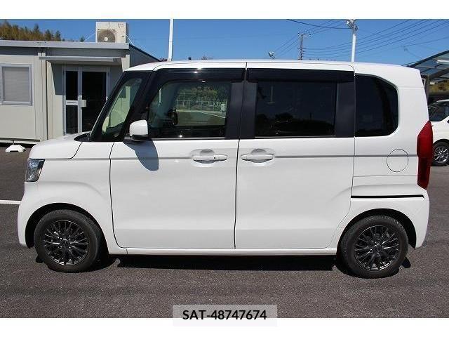 Honda N BOX 2022-01 220420-10
