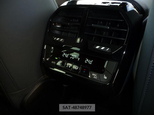 Bmw IX 2022-05 262570-20