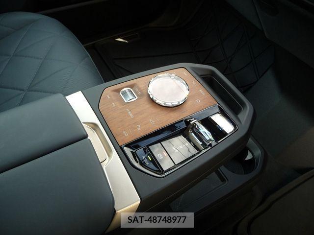 Bmw IX 2022-05 262570-13