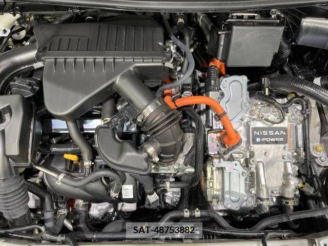 Nissan AURA 2023-06 208423-18