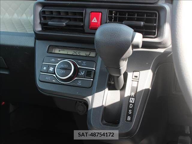 Daihatsu TANTO 2022-02 310491-24