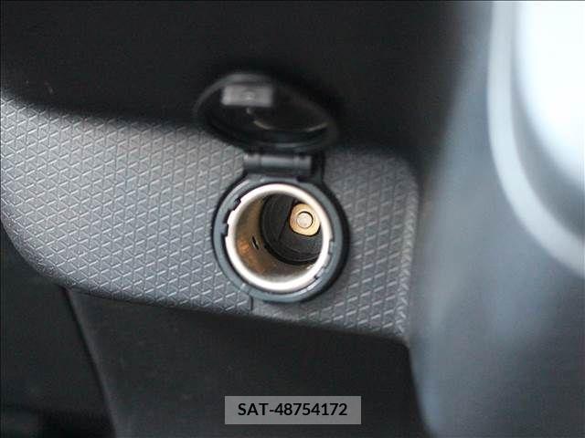 Daihatsu TANTO 2022-02 310491-27