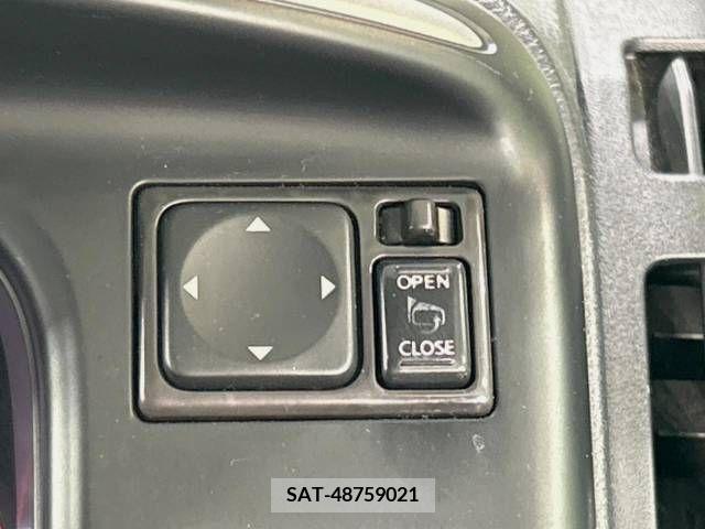 Nissan SERENA 2009-07 255884-5