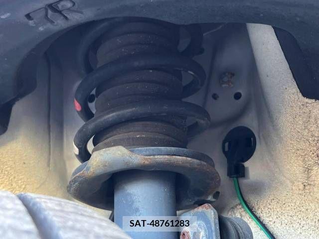 Toyota Pixis Mega 2019-01 330301-16