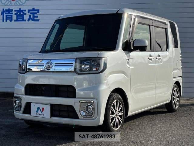 Toyota Pixis Mega 2019-01 330301-2